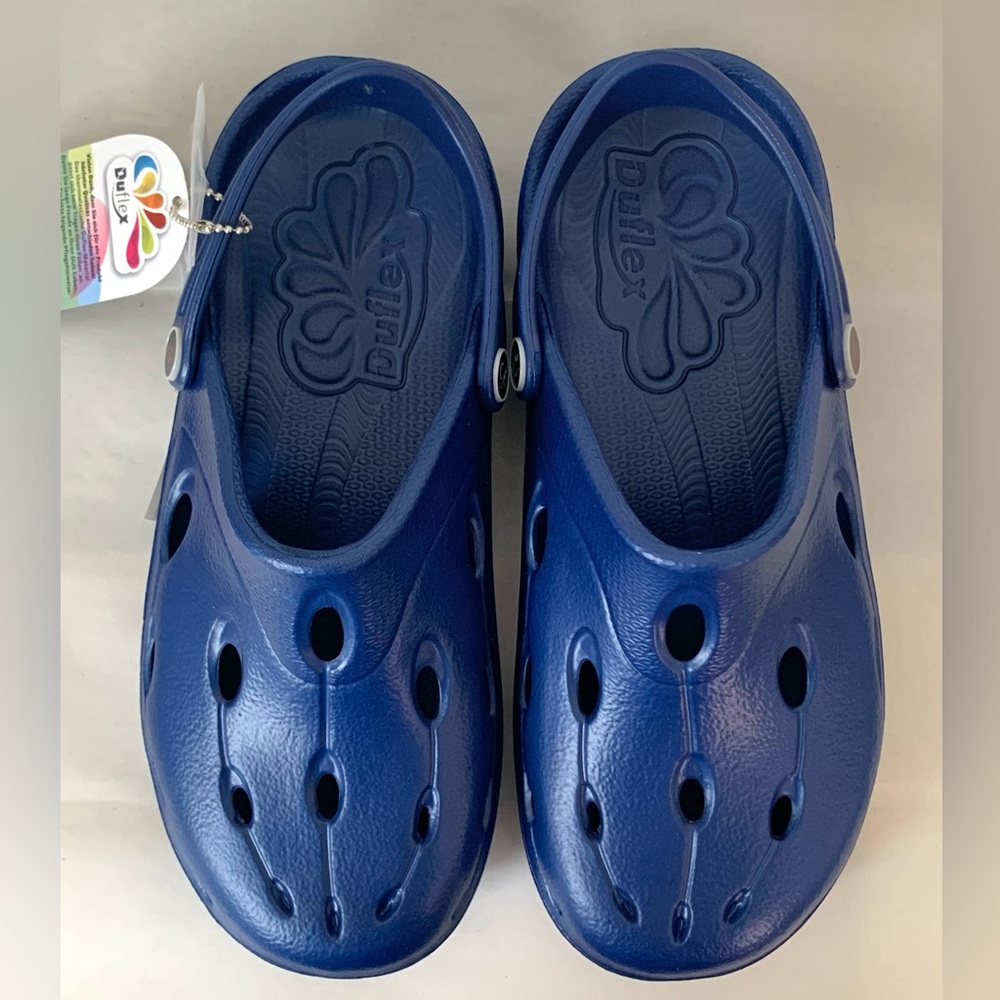 DUX clogs made in Korea by Chung-Shi. Color: navy. Can likely fit 7.5-8.5 - Picture 2 of 9